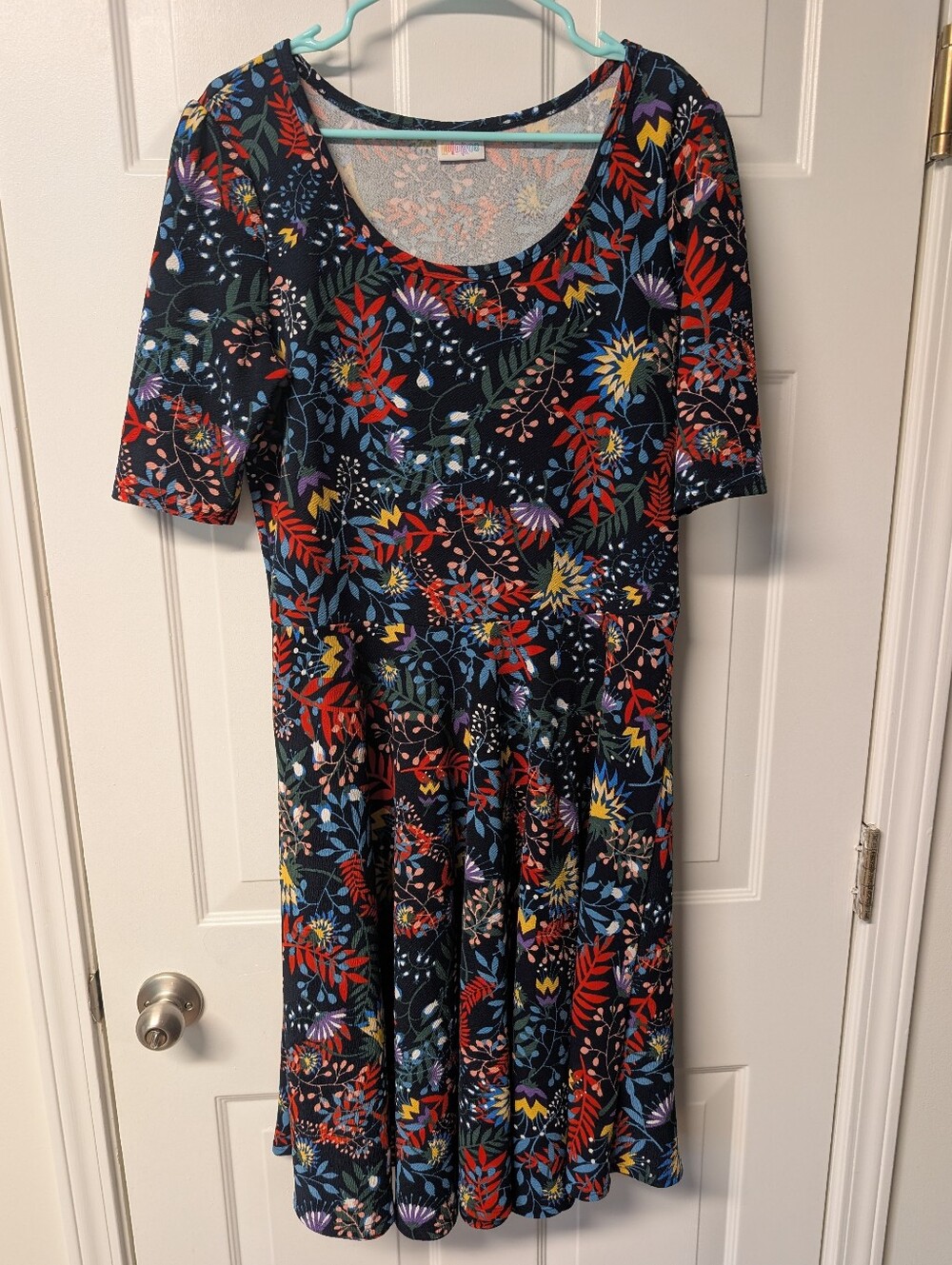 LuLaRoe Nicole Dress
